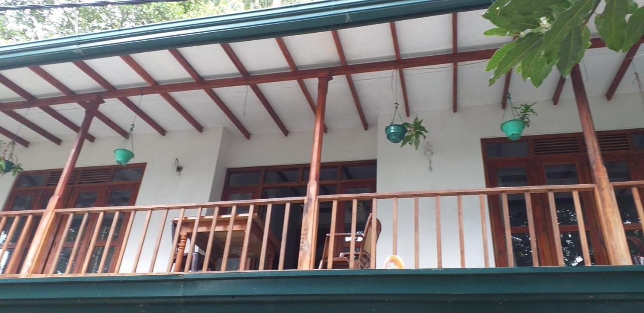 Ella Nature Nest Luaran gambar