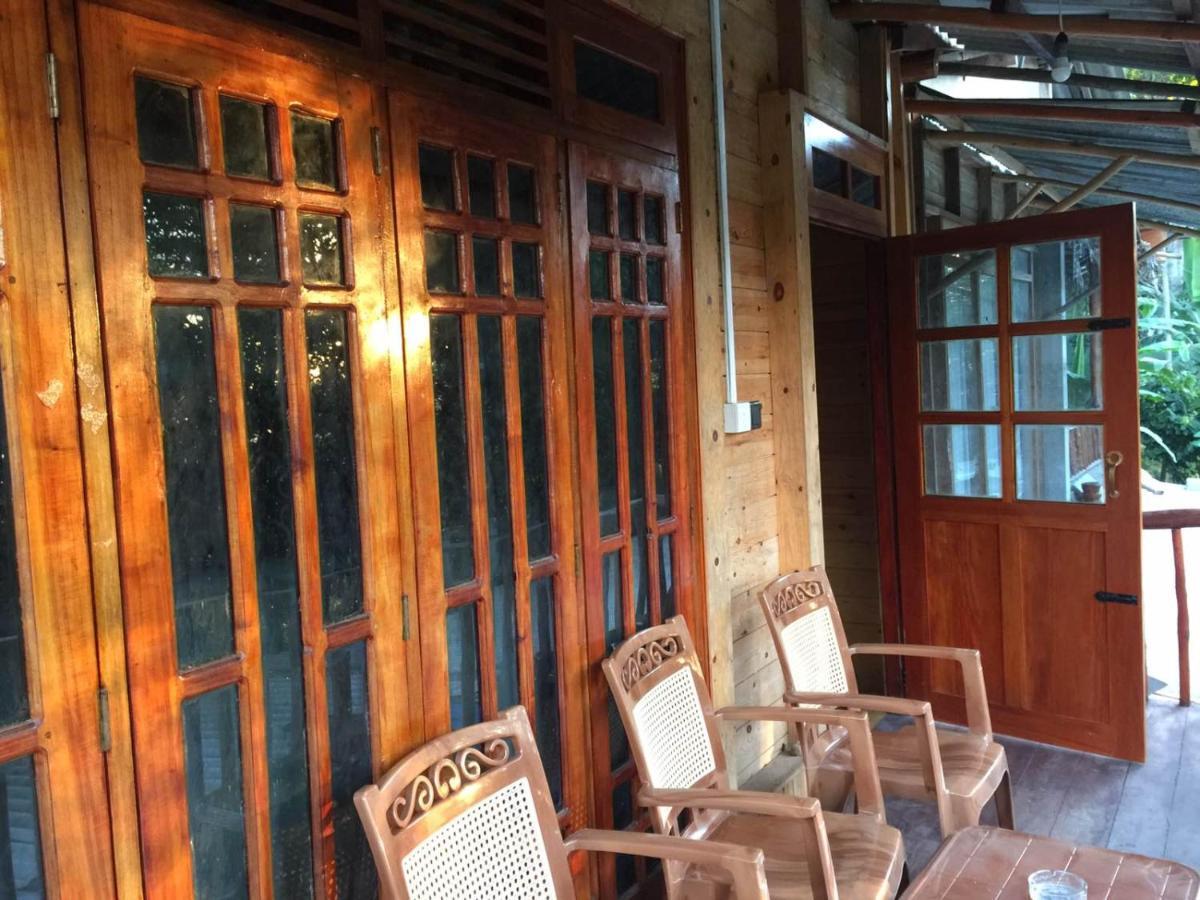 Ella Nature Nest Luaran gambar