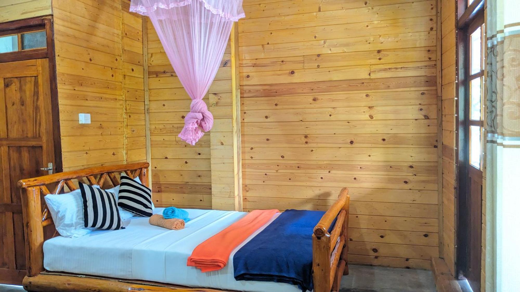 Ella Nature Nest Luaran gambar